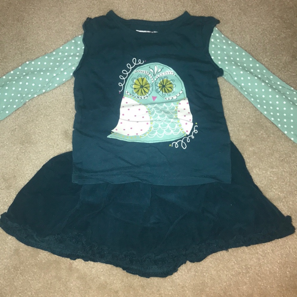 Girls Matching Shirt and Skirt